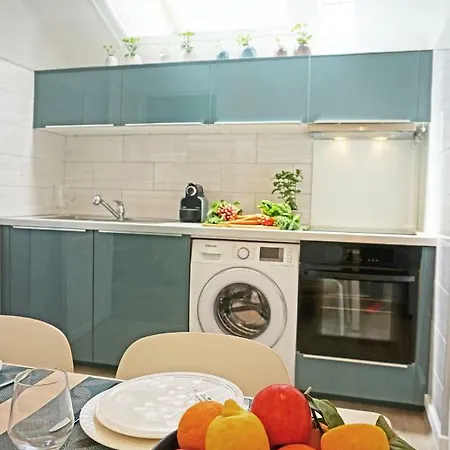 Apartment Just Like - Private Parking - Free E-bikes - Welcome Breakfast *