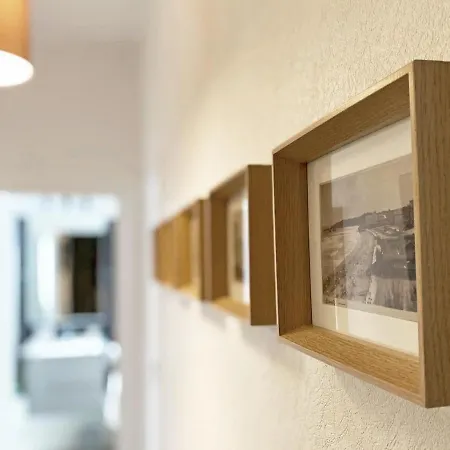 Just Like - Private Parking - Free E-bikes - Welcome Breakfast Apartment